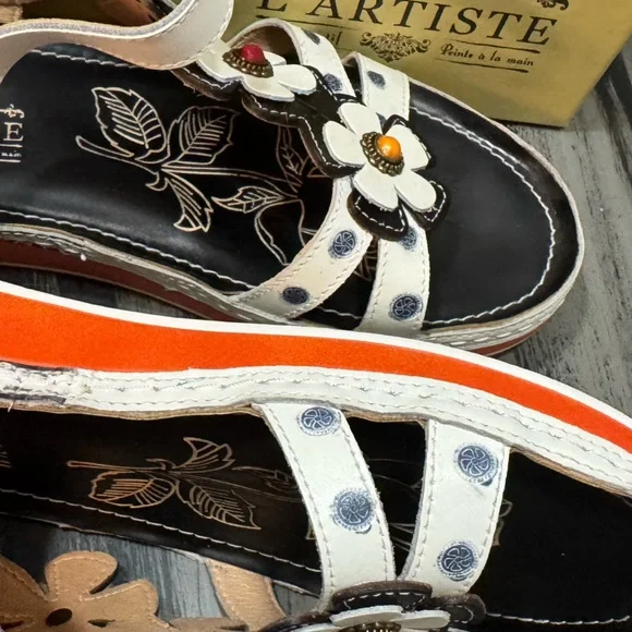 L'Artiste by Spring Step Women’s Goodie Ankle Strap Sandal With Floral Appliqué - Picture 11 of 16